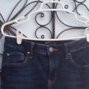 Vera Wang size 8 boot cut jeans
